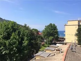 Piazza Staglieno 17